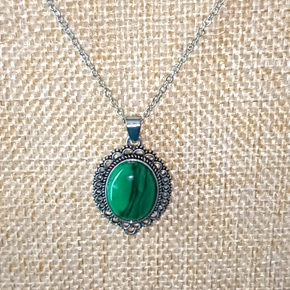 New Green Tiger Eye Silver Necklace